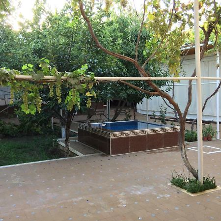 Munis Hotel Samarkand Bagian luar foto