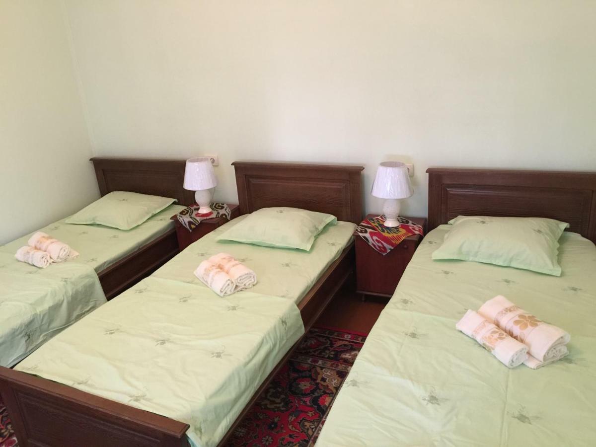 Munis Hotel Samarkand Bagian luar foto