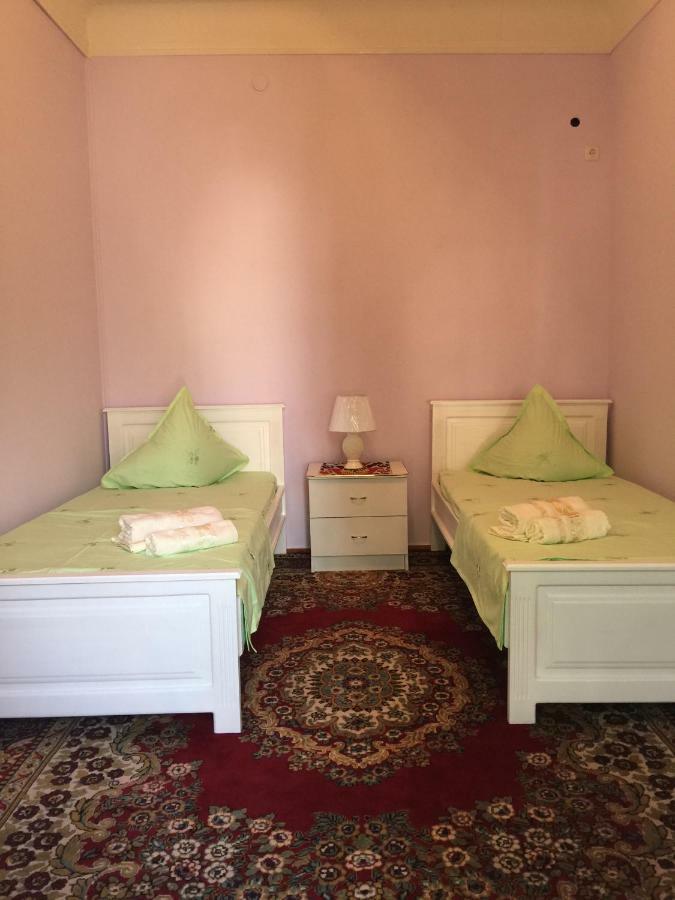 Munis Hotel Samarkand Bagian luar foto