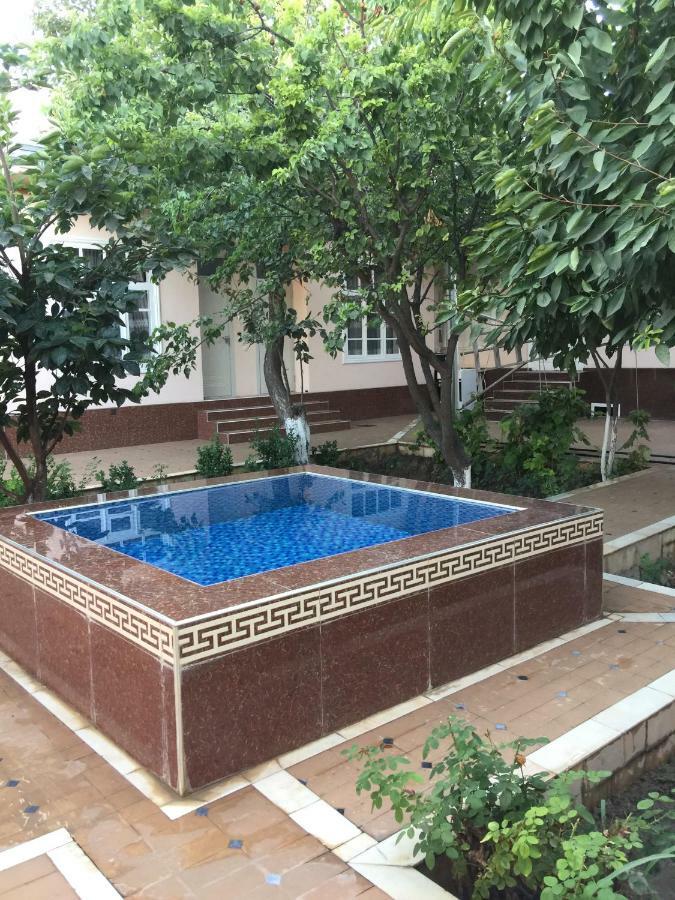 Munis Hotel Samarkand Bagian luar foto
