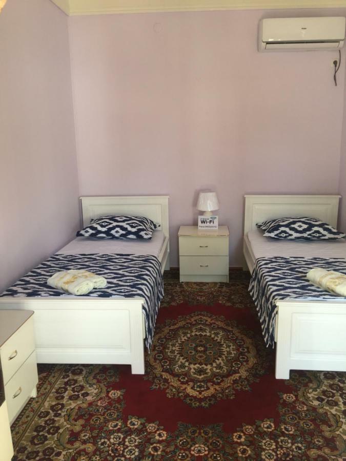 Munis Hotel Samarkand Bagian luar foto